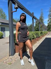 Load image into Gallery viewer, BLACK MANNE"QUEEN" - Skorts black