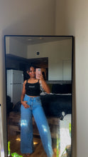 Load image into Gallery viewer, BLACK MANNE"QUEEN" - Black Crop Tank