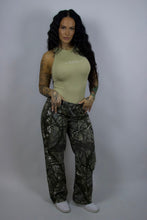 Load image into Gallery viewer, BLACK MANNE"QUEEN" - Come Get a Tan Bodysuit