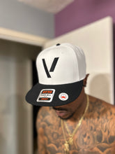 Load image into Gallery viewer, BLACK MANNEQUIN - V SnapBack White